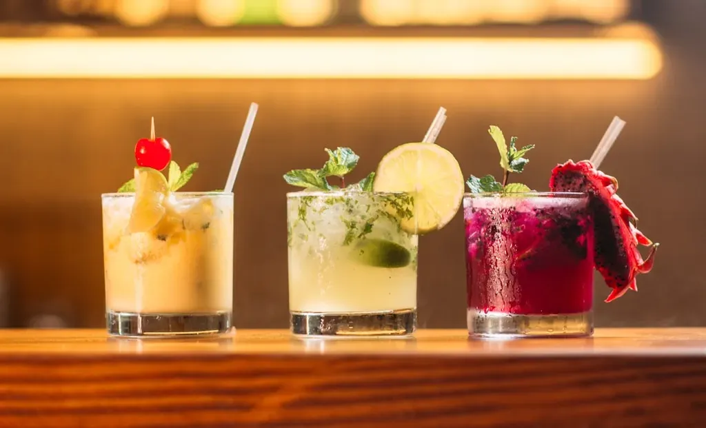 Drinki bezalkoholowe - doskonała alternatywa dla „procentów”